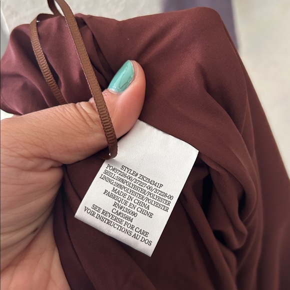 Z Supply Europa Poly Sheen Skirt in Berry Wine Sz M - Picture 8 of 8